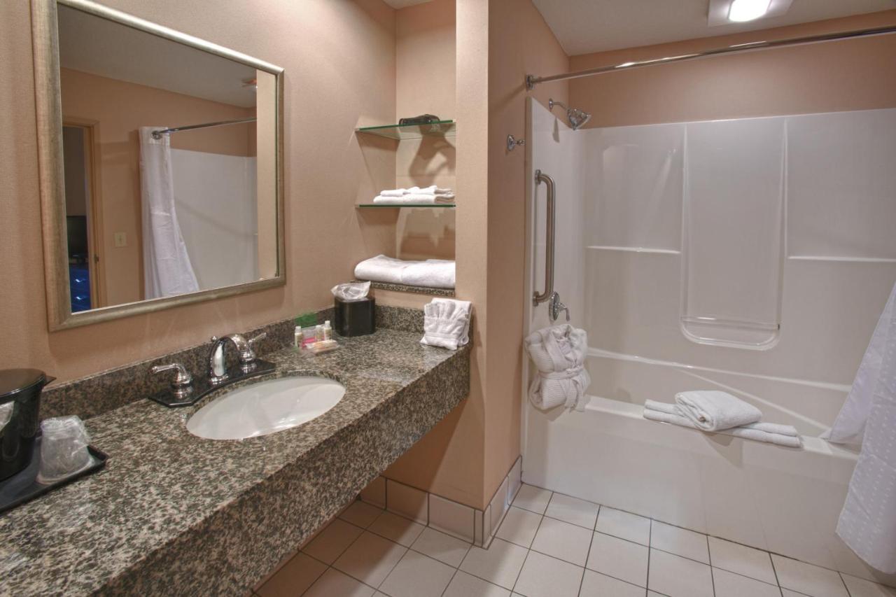 Hotel St. Paul Northeast - Elmo By Ihg 3*
